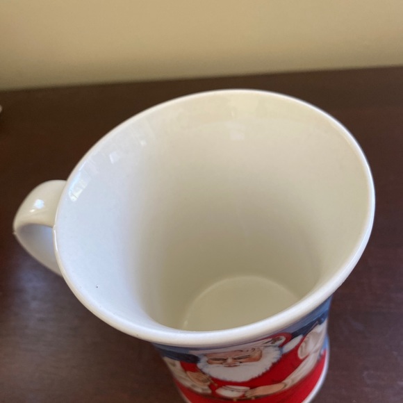 Christmas Santa mug by Flomo - Picture 2 of 5